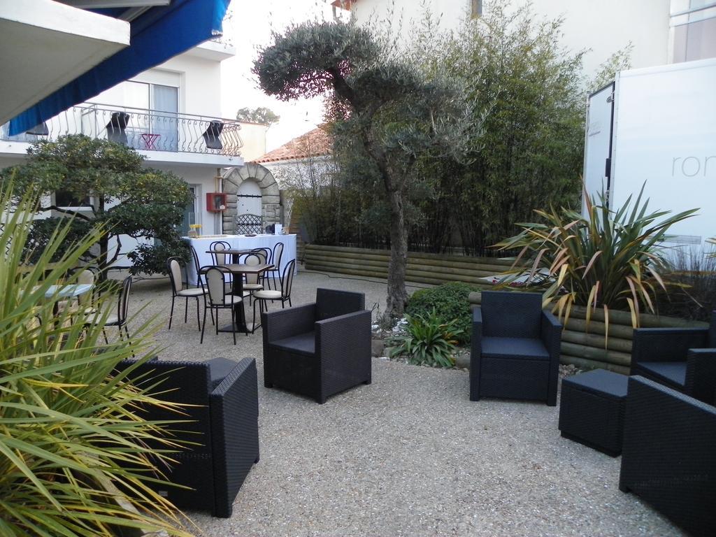 Hotel Colinette Saint-Georges-de-Didonne Exterior photo